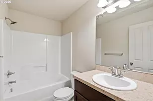 5704 NE 47th St, Vancouver, WA 98661 - Photo 28