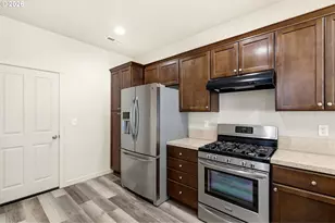 5704 NE 47th St, Vancouver, WA 98661 - Photo 10