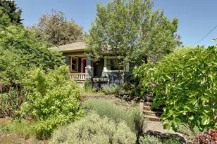 7523 SE Washington St, Portland, OR 97215 - Photo 2