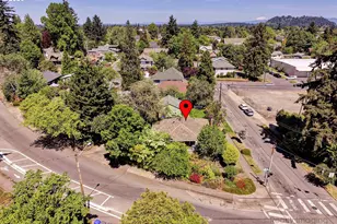 7523 SE Washington St, Portland, OR 97215 - Photo 36