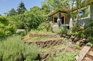 7523 SE Washington St, Portland, OR 97215 - Photo 4