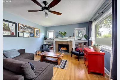 7523 SE Washington St, Portland, OR 97215 - Photo 6