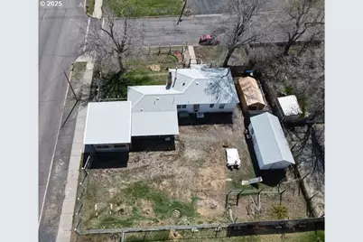 530 W A St, Burns, OR 97720 - Photo 26