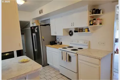 530 W A St, Burns, OR 97720 - Photo 8