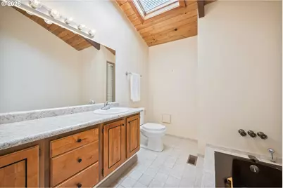 1310 River Rd #2, Longview, WA 98632 - Photo 14