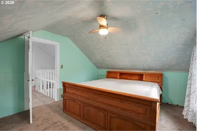 6433 NE Durham Ave, Portland, OR 97211 - Photo 26