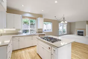 7185 SW Fallen Leaf St, Wilsonville, OR 97070 - Photo 8