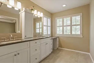 7185 SW Fallen Leaf St, Wilsonville, OR 97070 - Photo 32