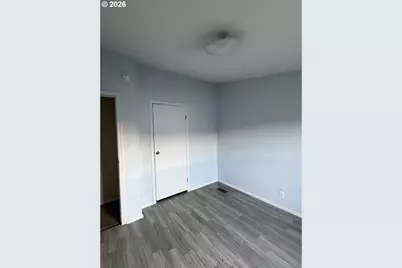 13451 SE Raymond St, Portland, OR 97236 - Photo 14