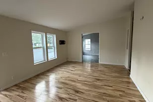 13451 SE Raymond St, Portland, OR 97236 - Photo 8