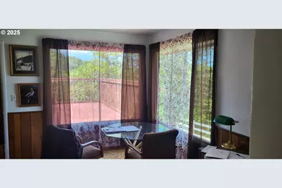 522 SE Hillside Dr, Roseburg, OR 97470 - Photo 14