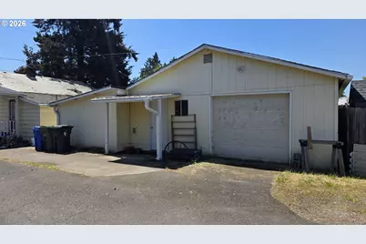 3801 Dove Ln, Eugene, OR 97402 - Photo 6