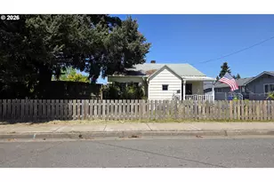 3801 Dove Ln, Eugene, OR 97402 - Photo 2