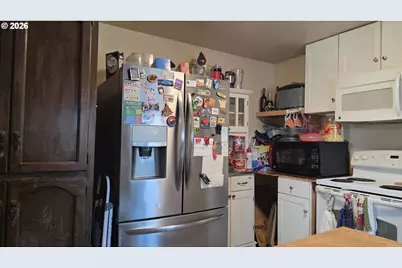 3801 Dove Ln, Eugene, OR 97402 - Photo 16