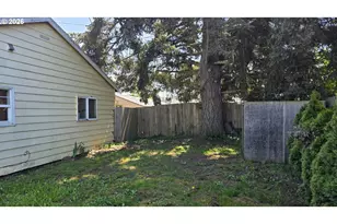 3801 Dove Ln, Eugene, OR 97402 - Photo 34