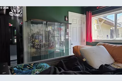 3801 Dove Ln, Eugene, OR 97402 - Photo 32