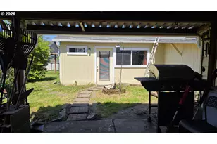 3801 Dove Ln, Eugene, OR 97402 - Photo 20