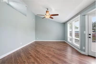 2102 NE 154th Cir, Vancouver, WA 98686 - Photo 16