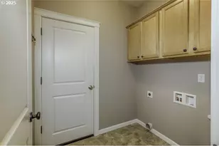 871 Mary Dr, Molalla, OR 97038 - Photo 22