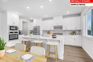 2502 S 6th Way, Ridgefield, WA 98642 - Photo 2