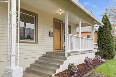 1644 N Ainsworth St, Portland, OR 97217 - Photo 2