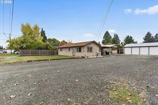 1300 Ellsworth St, Eugene, OR 97402 - Photo 2