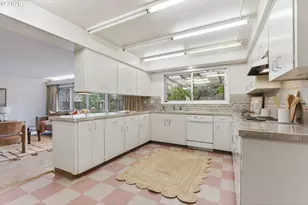 9145 SW Alpine Terrace, Portland, OR 97225 - Photo 14