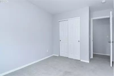 38473 Cascadia Village Dr, Sandy, OR 97055 - Photo 26