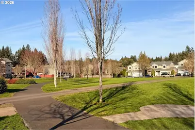 38473 Cascadia Village Dr, Sandy, OR 97055 - Photo 30