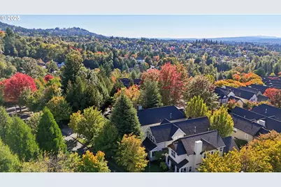 9926 NW Justus Ln, Portland, OR 97229 - Photo 42