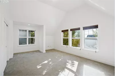 9926 NW Justus Ln, Portland, OR 97229 - Photo 20