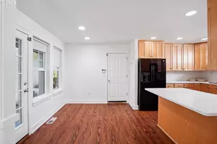 9926 NW Justus Ln, Portland, OR 97229 - Photo 16