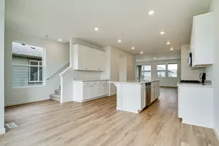 8245 SE Blanton St, Hillsboro, OR 97123 - Photo 20