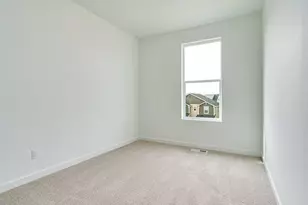 8245 SE Blanton St, Hillsboro, OR 97123 - Photo 32