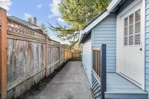 4420 NW Kahneeta Dr, Portland, OR 97229 - Photo 40