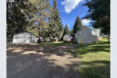 175 S Bonanza St, Sumpter, OR 97877 - Photo 46