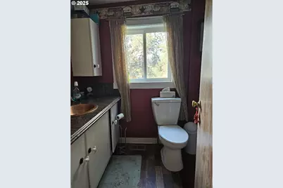 175 S Bonanza St, Sumpter, OR 97877 - Photo 24