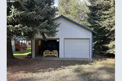 175 S Bonanza St, Sumpter, OR 97877 - Photo 8