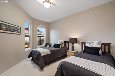 2305 NW Douglas St, Camas, WA 98607 - Photo 32