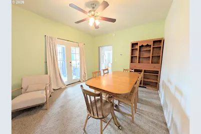 2110 1st St, La Grande, OR 97850 - Photo 8