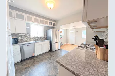2110 1st St, La Grande, OR 97850 - Photo 12