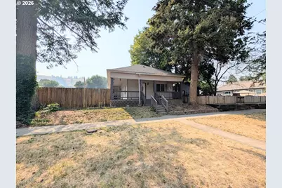 2110 1st St, La Grande, OR 97850 - Photo 2