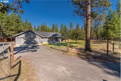 52221 Pine Forest Dr, La Pine, OR 97739 - Photo 1