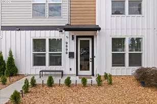 9890 N Syracuse St, Portland, OR 97203 - Photo 2