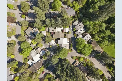 14 Preakness Ct, Lake Oswego, OR 97035 - Photo 38