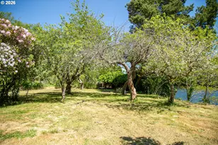 8136 Hwy 126, Florence, OR 97439 - Photo 24