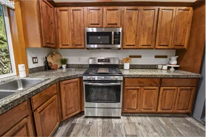 1176 Nautical Dr, Warrenton, OR 97121 - Photo 12