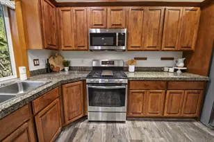 1176 Nautical Dr, Warrenton, OR 97121 - Photo 12