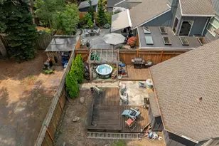 7666 SW Afton Ln, Portland, OR 97224 - Photo 28