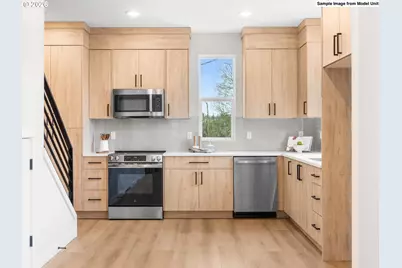 8620 SW 21st Ave #11, Portland, OR 97213 - Photo 2